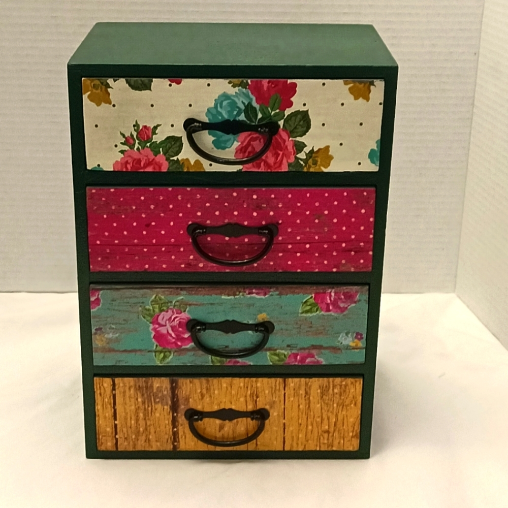 Small Storage cabinet